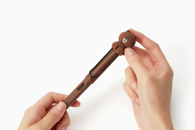 凌美布朗熊钢笔怎么装墨水,凌美钢笔布朗熊开箱