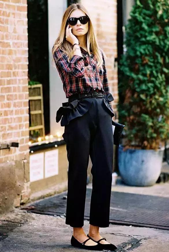 杨幂和李沁同穿开叉裙你怎么看,杨幂李沁穿搭图片