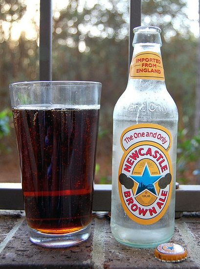 球迷看国足喝酒,适合世界杯看球氛围的几款啤酒