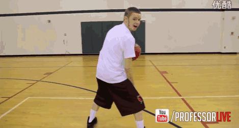 郭教练篮球教学转身,篮球陀螺转身教学慢动作