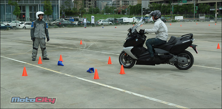 bmwc650gt鍥藉唴璇勬祴,2017瀹濋┈c650sport