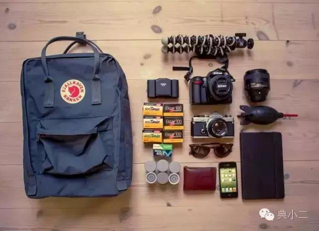 实用折叠双肩包,实用休闲多功能轻巧的双肩包