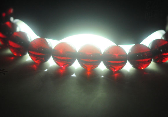 怎么挑石榴石手串,怎么样介绍石榴石