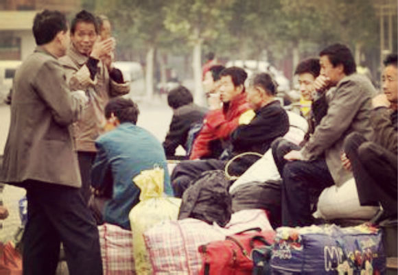 记录农村女孩出来打工的十年,记录创业女人的真实生活