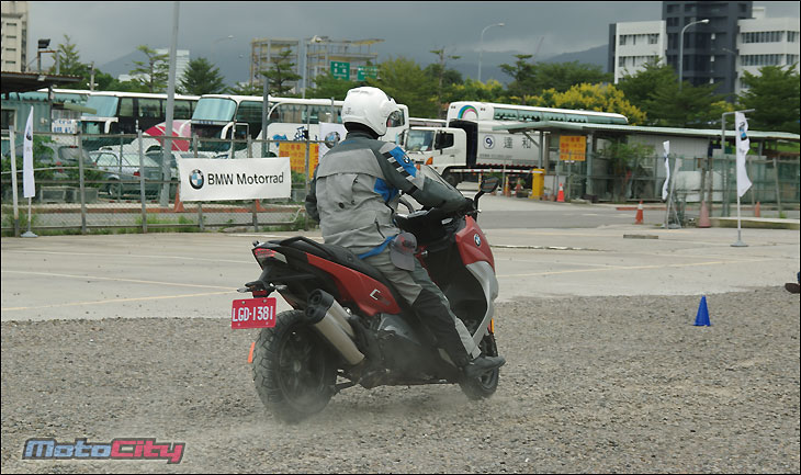 bmwc650gt鍥藉唴璇勬祴,2017瀹濋┈c650sport