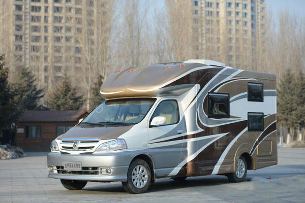 金杯阁瑞斯2.0发动机怎么样,房车测评人