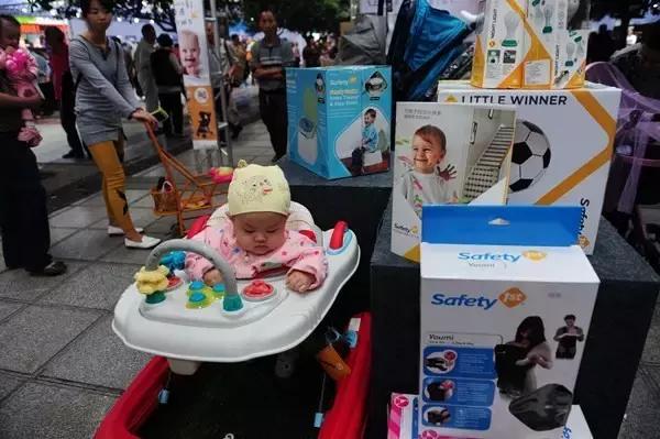 国庆来重庆从你的全世界路过,国庆来了完整视频