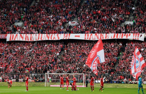 梭鱼湾死忠球迷看台,世界杯死忠球迷看台