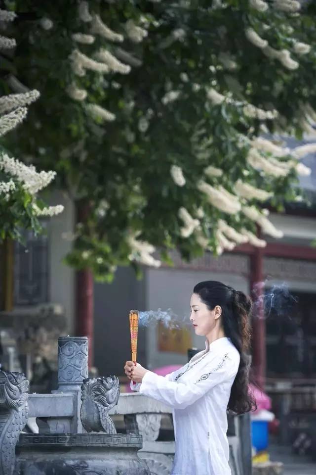 千年神树开花结果,千年神树