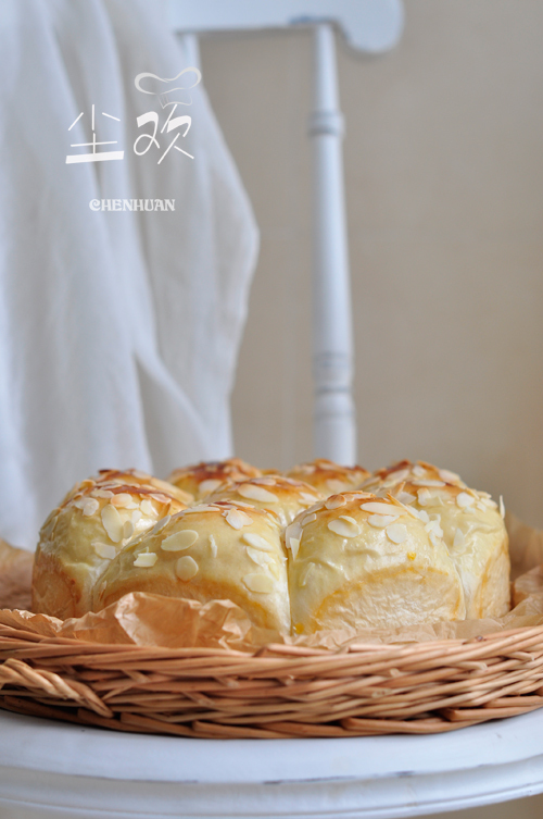 长帝焙ManCRTF32K试用报告----淡奶油杏仁餐包