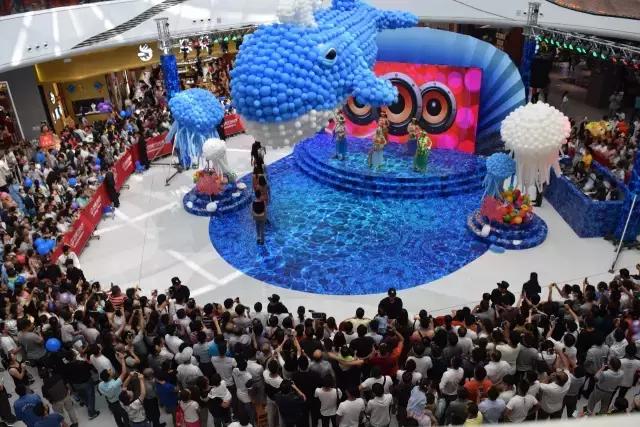 王健林万达成为世界性大品牌,王健林说万达开五十个商业中心