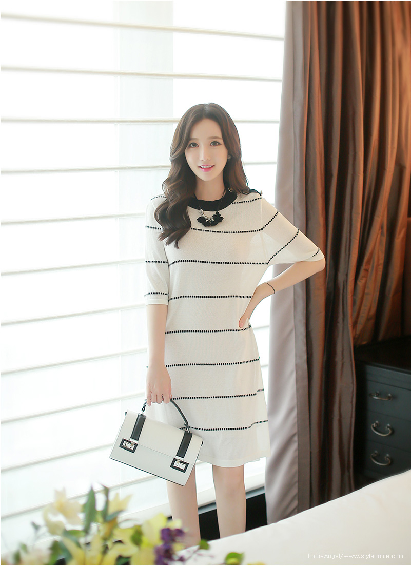 温婉优雅的气质显窈窕身姿,气质优雅美丽动人更迷人