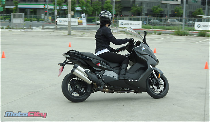 bmwc650gt鍥藉唴璇勬祴,2017瀹濋┈c650sport