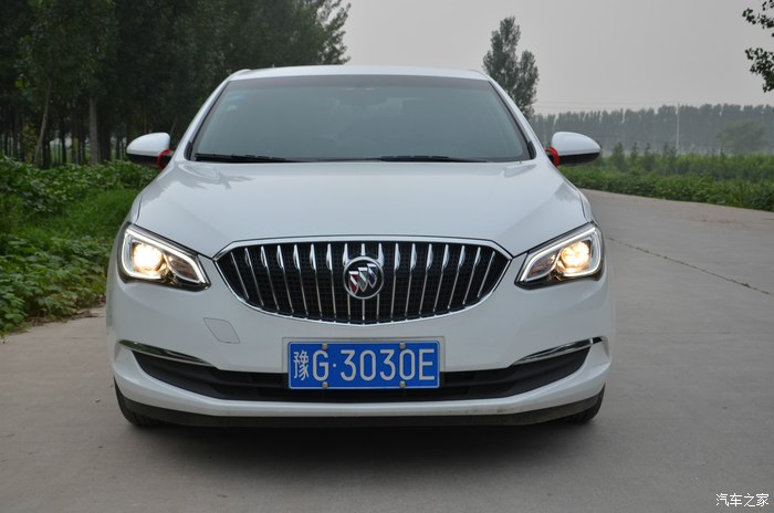 2016款英朗自动精英版,16年别克英朗手动进取型优缺点