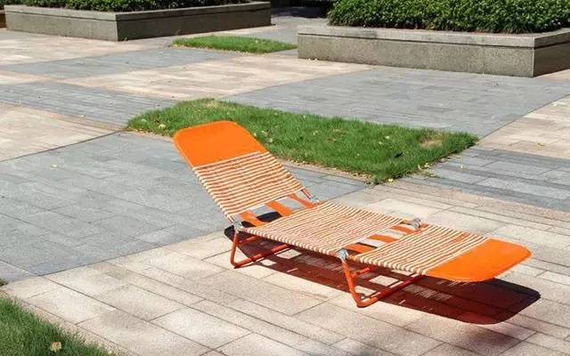 沙滩椅可以躺,海滩椅和桌好收纳