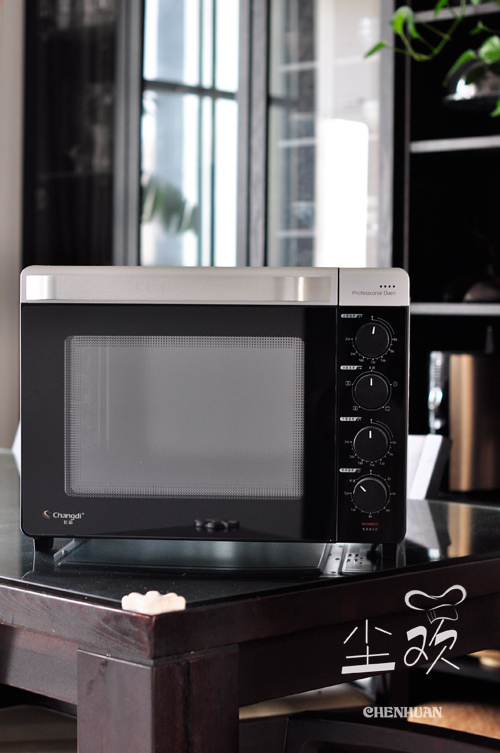 长帝焙ManCRTF32K试用报告----淡奶油杏仁餐包