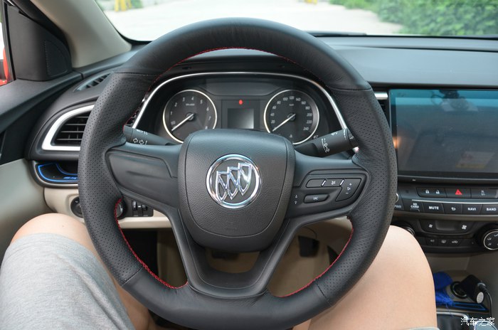 2016款英朗自动精英版,16年别克英朗手动进取型优缺点