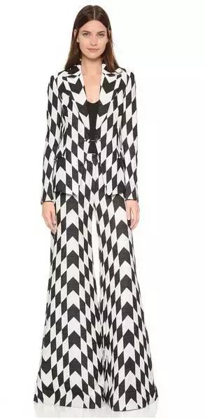 如何穿今年最流行的款式,怎么穿衣服流行时尚又好看