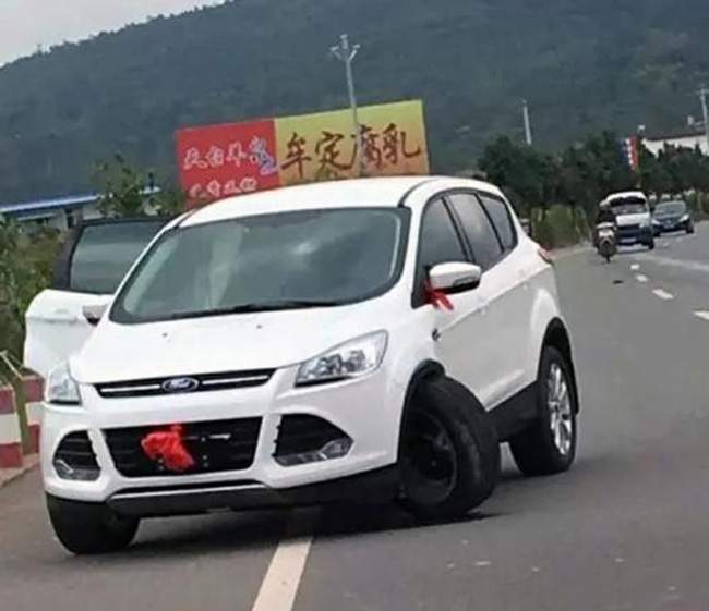 福特翼虎最近一次断轴是什么时间,翼虎断轴13款翼虎一共召回几次