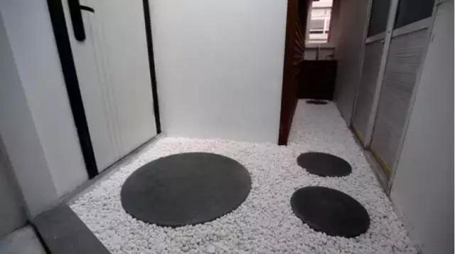 男神设计师走了以后，这间被爆改的纸片屋还能维持多久