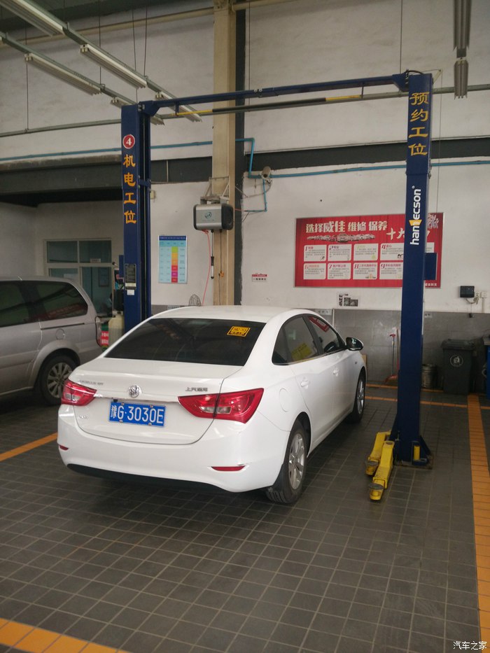 2016款英朗自动精英版,16年别克英朗手动进取型优缺点