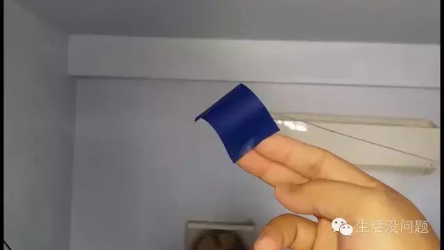 瓶盖太紧扭不开怎么办,加固胶黏在瓶盖上打不开怎么办