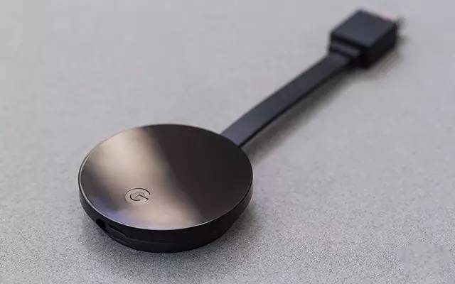 丑哭了！谷歌新旗舰手机拍照狂虐苹果三星，外观设计就是灾难