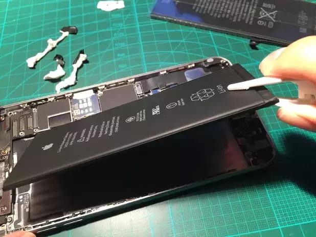 给iphone6sp换8000毫安电池,苹果6plus还有换电池的必要吗