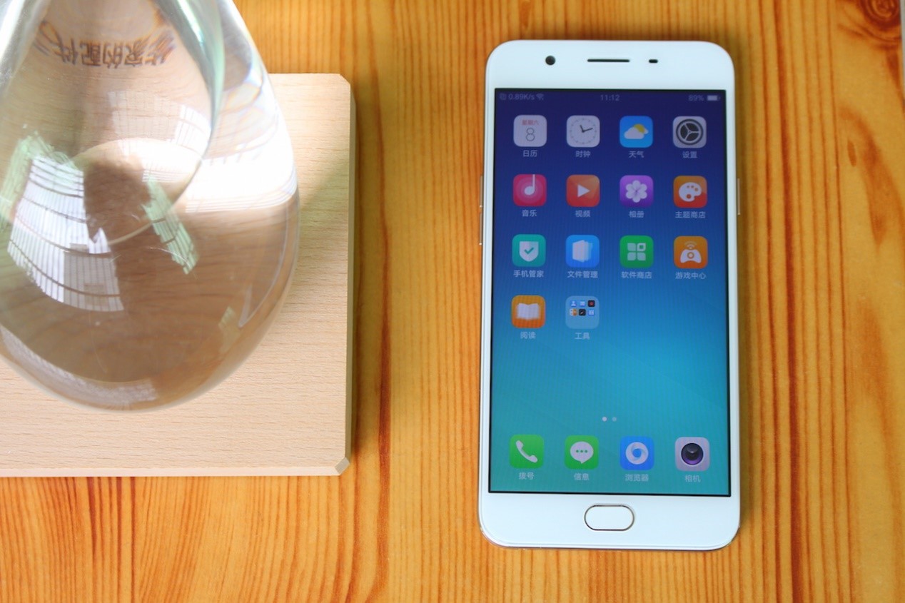 性价比高的拍照手机oppo,oppo性价比高的自拍杆