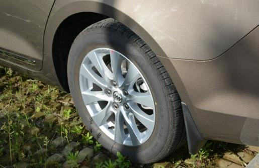 别克君越2.4行驶感受,别克君越2.0t驾车体验