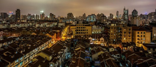 国外的永康路怎样解决人、车、酒吧矛盾?