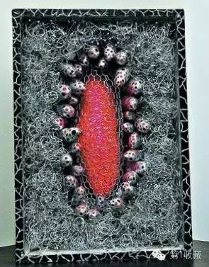 表白▏我爱这个荒谬而性感的世界