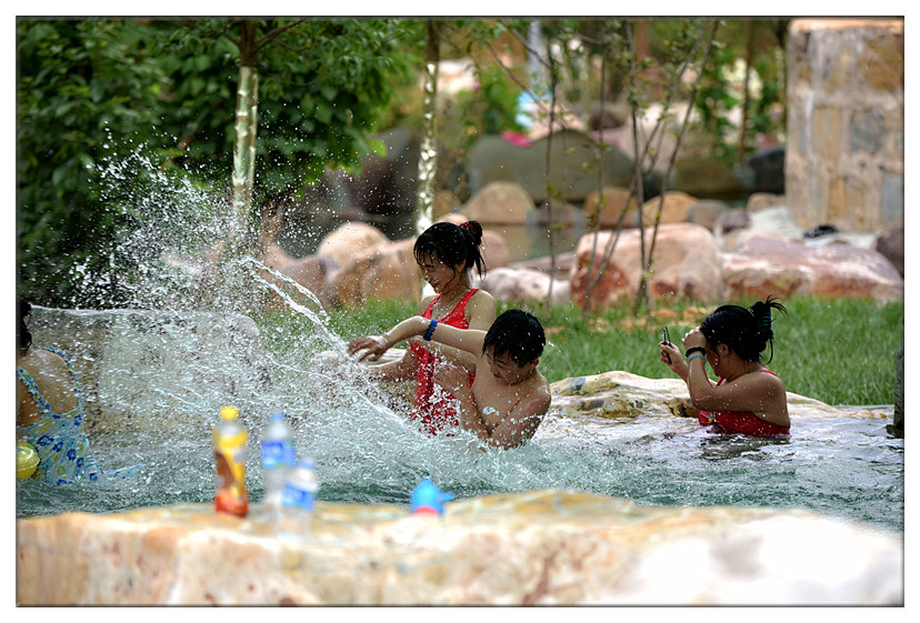 富民东村青泉山庄温泉视频,富民县东村镇青泉温泉