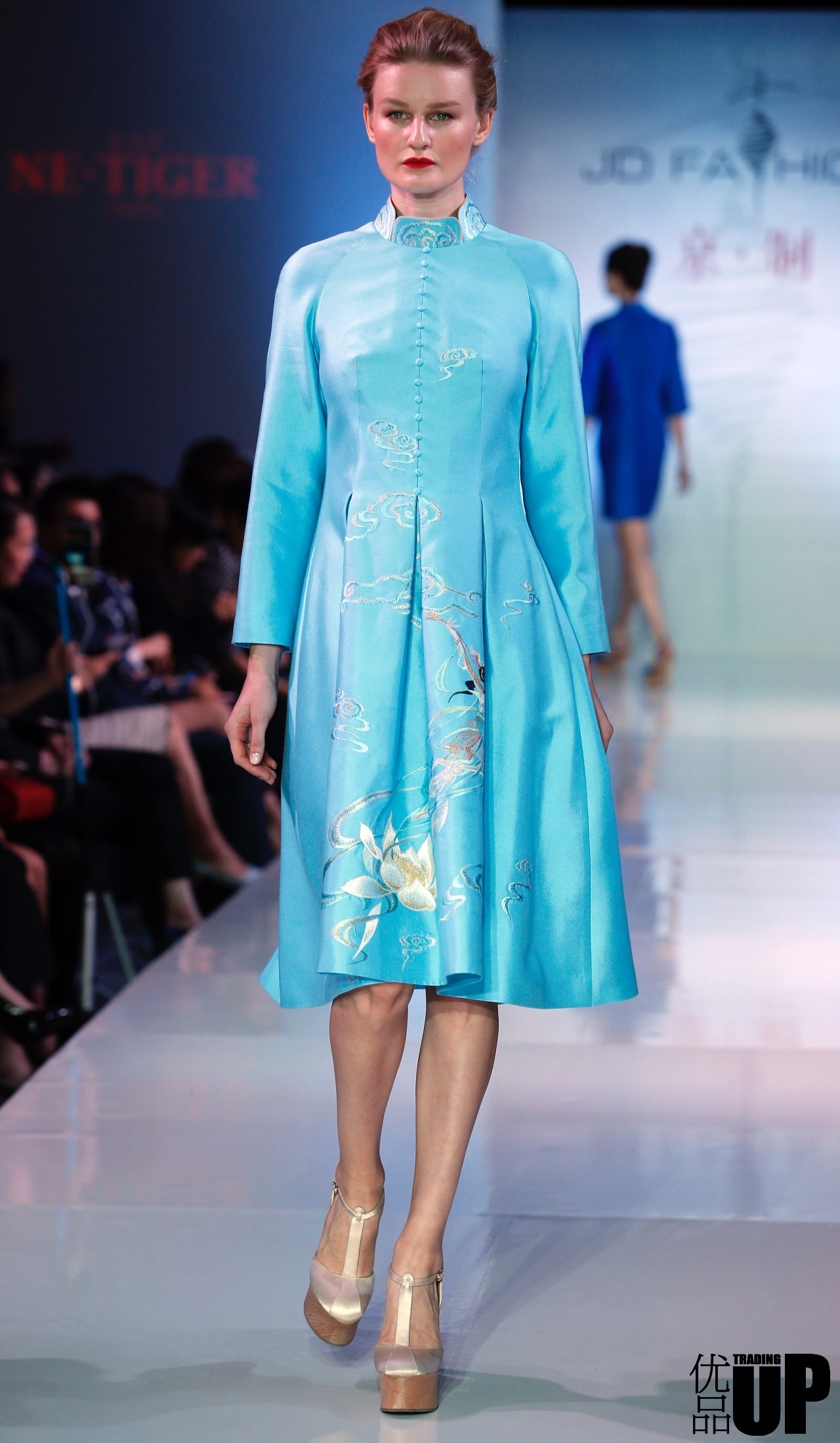 京制华服惊艳伦敦中国定制享誉全球——NE·TIGER高级成衣定制京东旗舰店上线伦敦发布会