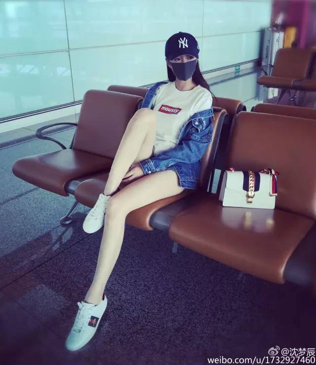 比较潮流好看的牛仔外套,牛仔外套时髦