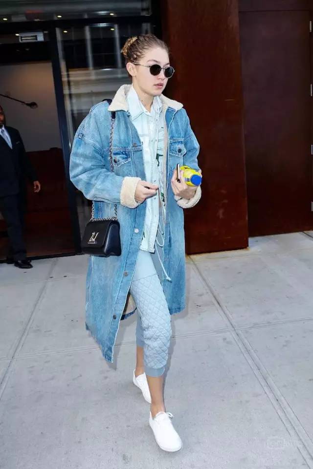 比较潮流好看的牛仔外套,牛仔外套时髦