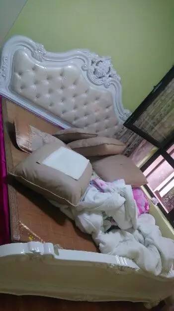 跳蚤市场卖钢琴,跳蚤市场买卖玩具