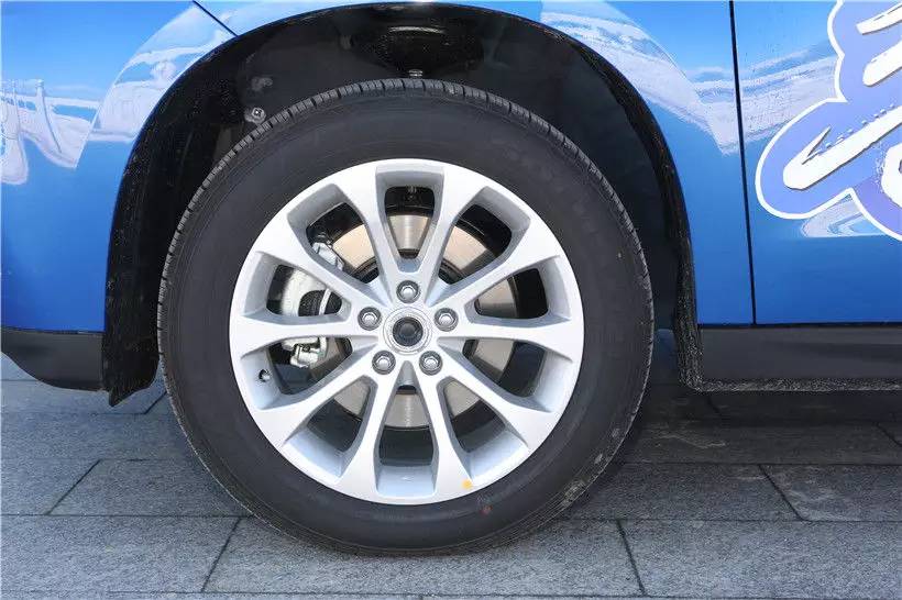 哈弗h2红标与蓝标哪个价格便宜,哈弗h2红标蓝标区别