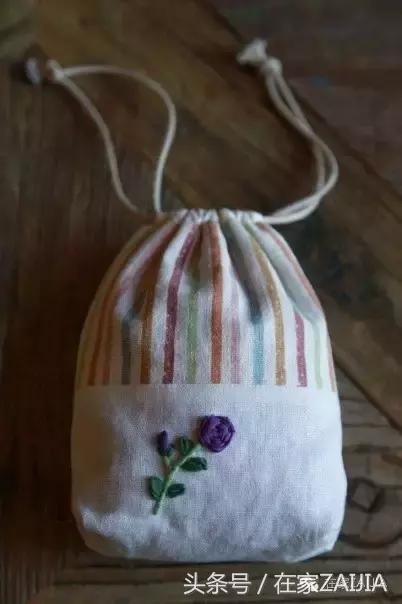 开家花店荒度余生赚得不多,开家花店度过余生