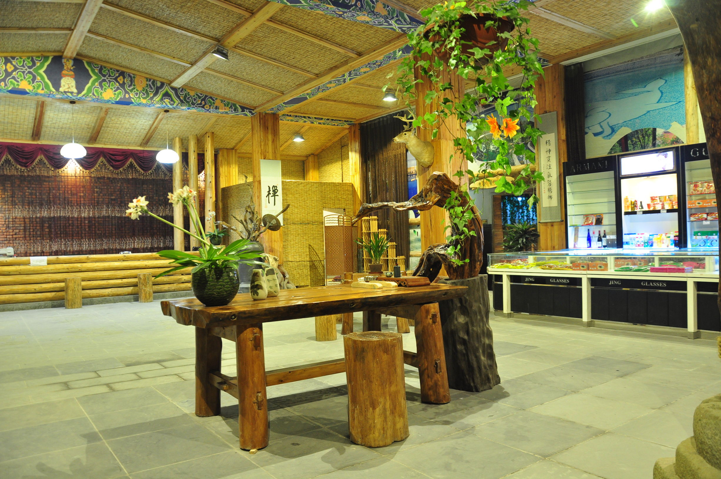 峨眉山旅游住哪个酒店比较方便,峨眉山度假酒店推荐最新