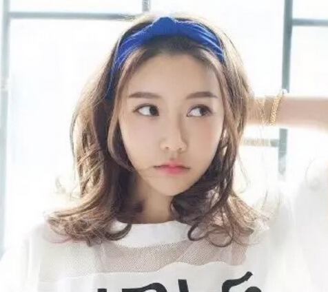 如何挑选适合自己的发带,发带适合哪种头发