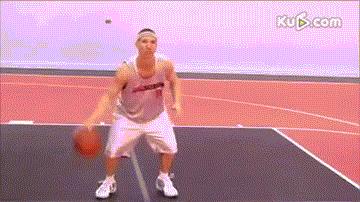 5个过人技巧野球场够用了,学会这5个过人野球场足够了