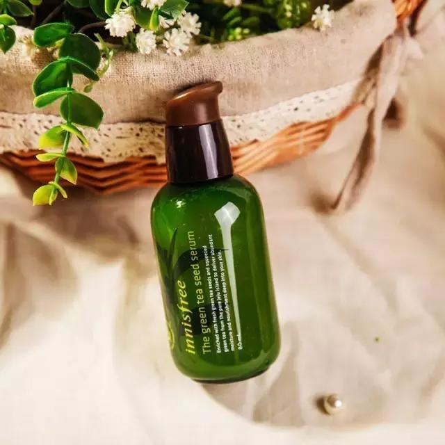 平滑肌肤精华推荐,什么精华是熬夜肌的救星