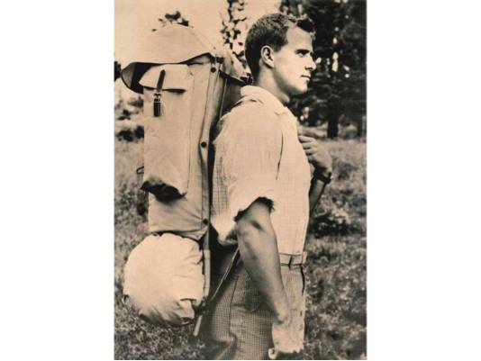 又土又时尚的书包,小学生又沙雕又可爱的帆布包