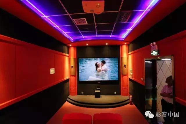 长治中影星美国际影城,女设计师做灯光设计