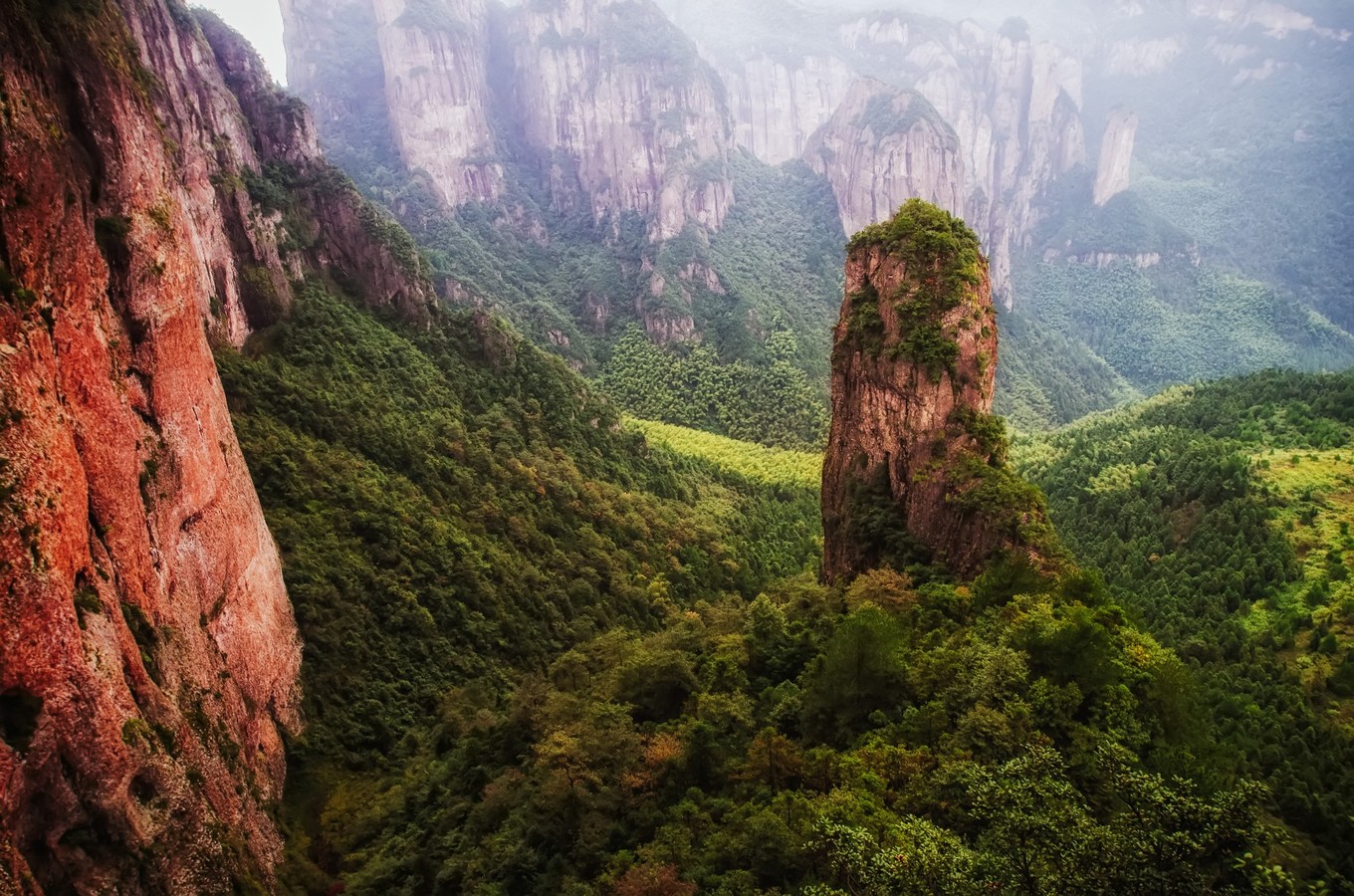 香格里拉公盂岩,江南香格里拉公盂村