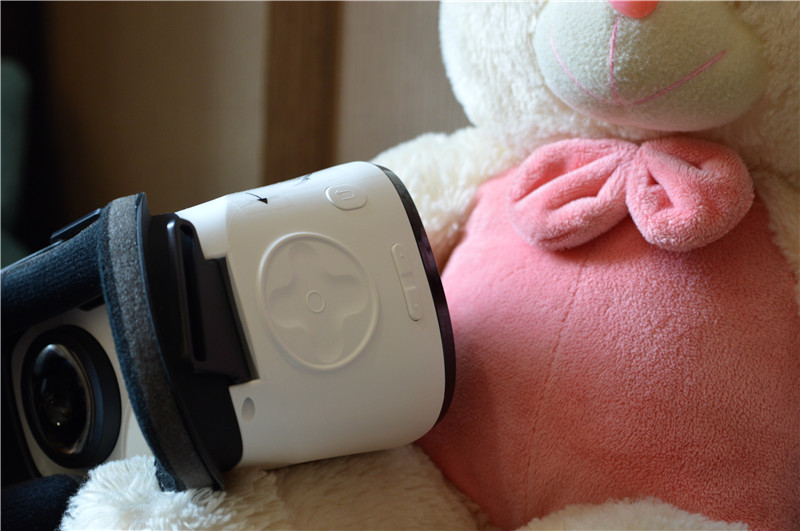 低价位也能有好产品，PPTV聚VR一体机深度体验