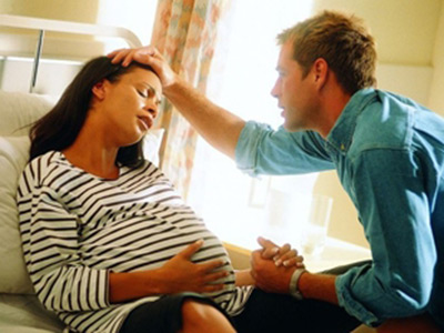 孕妇出现什么情况要马上去医院,孕妇突发需要紧急就医