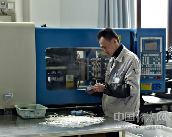 茶花现代家居塑料,茶花家居代工厂