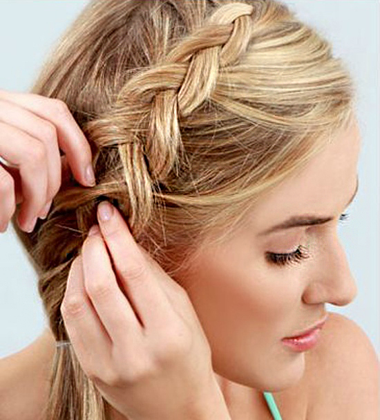 编发教程甜美侧麻花,九款简单的女神范编发教程分享